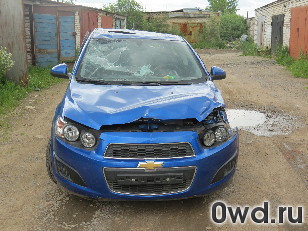 Битый автомобиль Chevrolet Aveo